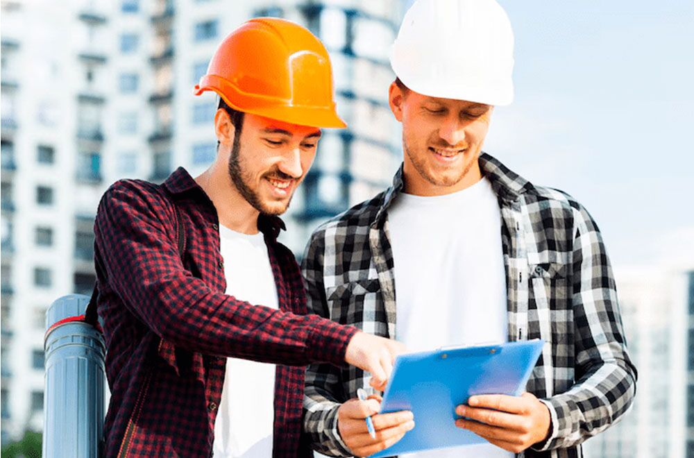 How to become a construction estimator